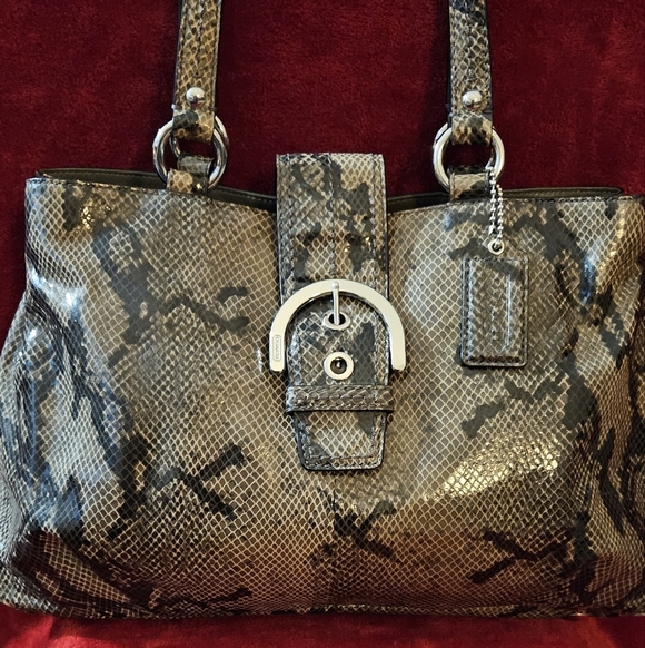Coach Snakeskin Patterned Women's Bag - Picture 4 of 14